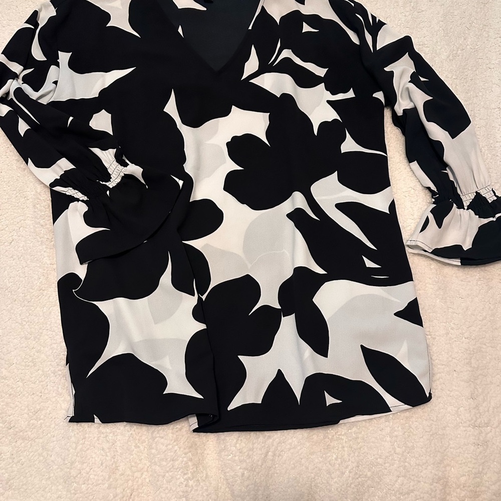 Alfani Black and White Floral Blouse Relaxed Fit